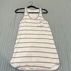 Super soft RVCA shirt dress white w dark red/ blue stripes